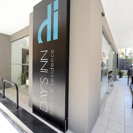 Day'S Inn Hotel And Residence Sliema Kültér fotó
